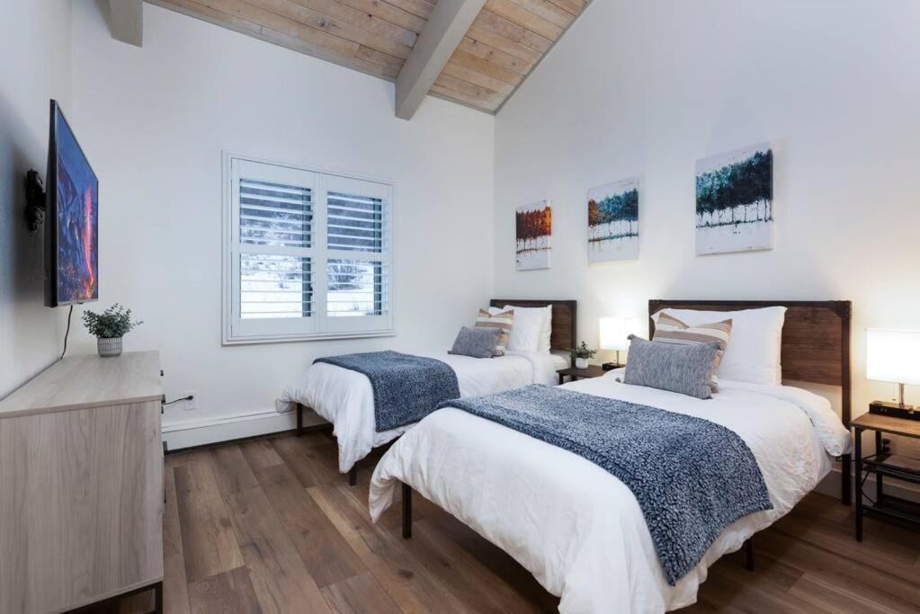 Updated 3 Bedroom 2 Ba With Pool & Hot Tub - Stunning Mountain Views! Snowmass Village Exteriör bild